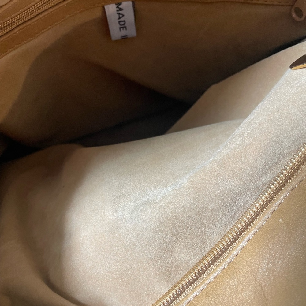 Vintage Brio Purse in Camel - Picture 7 of 8